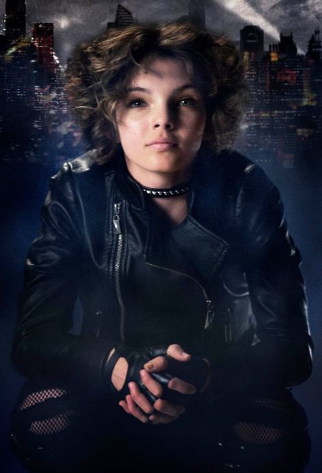 gotham-selina-kyle-photo-610x897