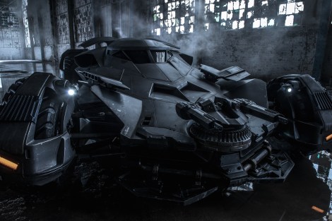 Batman-v-superman-Dawn-of-justice-batmovil